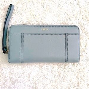 Fossil Jori Smokey Blue Leather Zip Clutch Wallet
